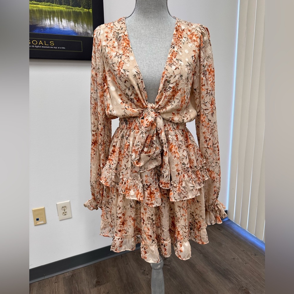 Vici Floral ruffle tie front dress